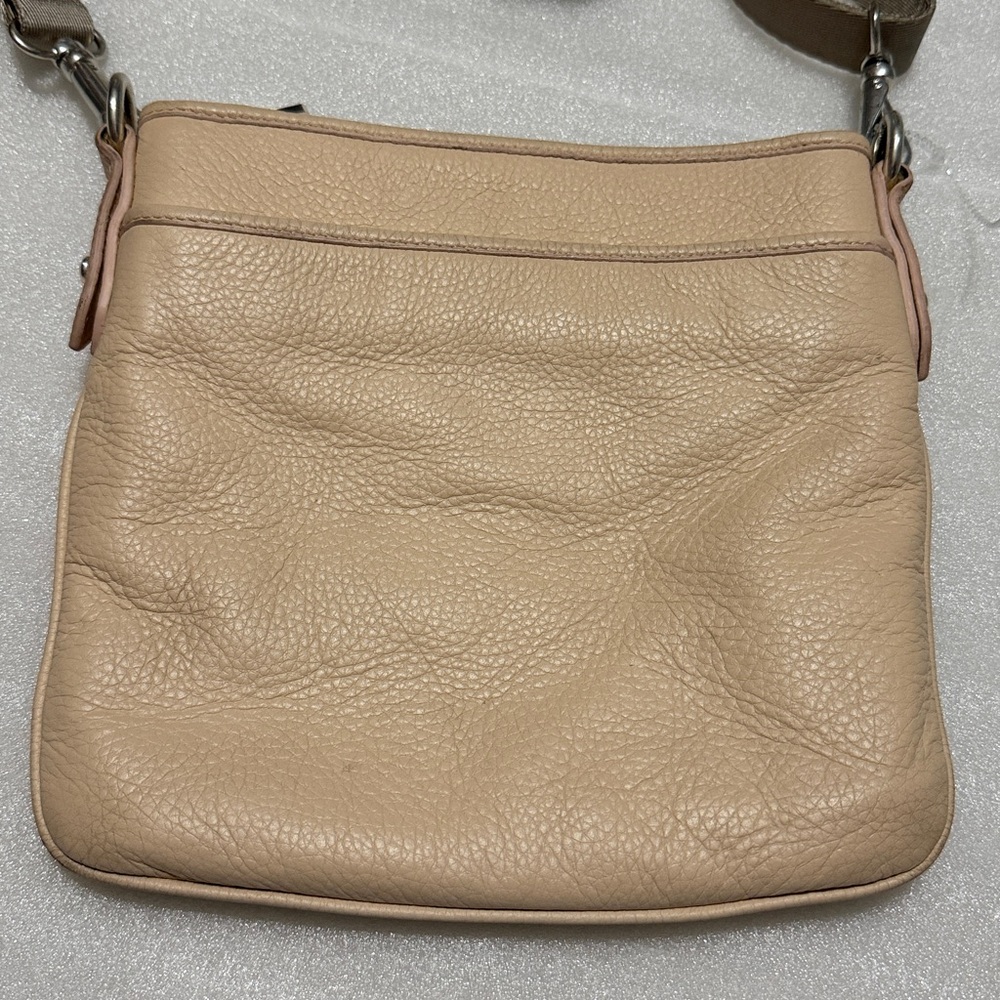 Lauren Ralph Lauren Cream Leather Crossbody Bag with Embossed Logo - Picture 5 of 8